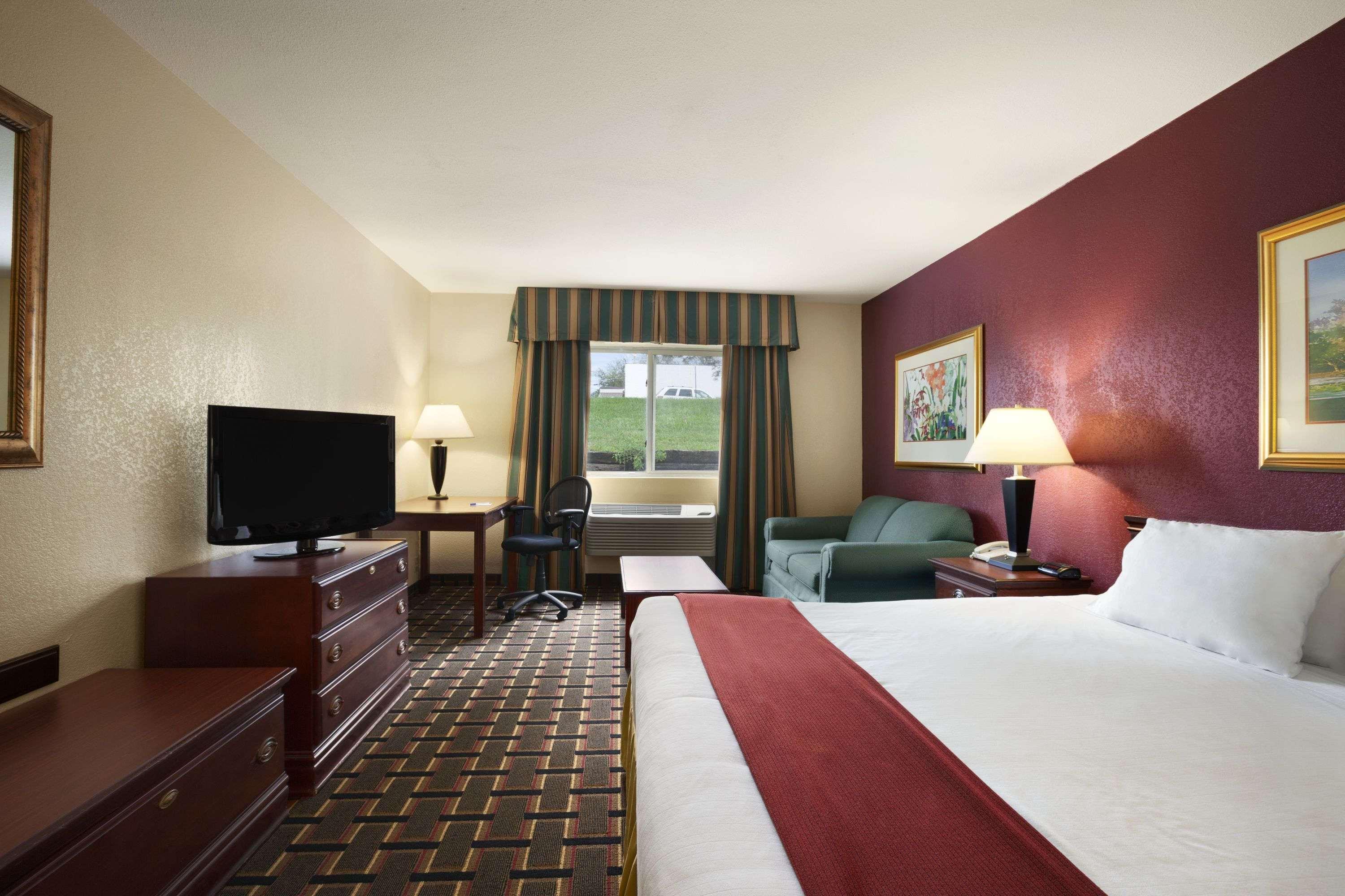 Quality Inn Lincoln Cornhusker Екстер'єр фото