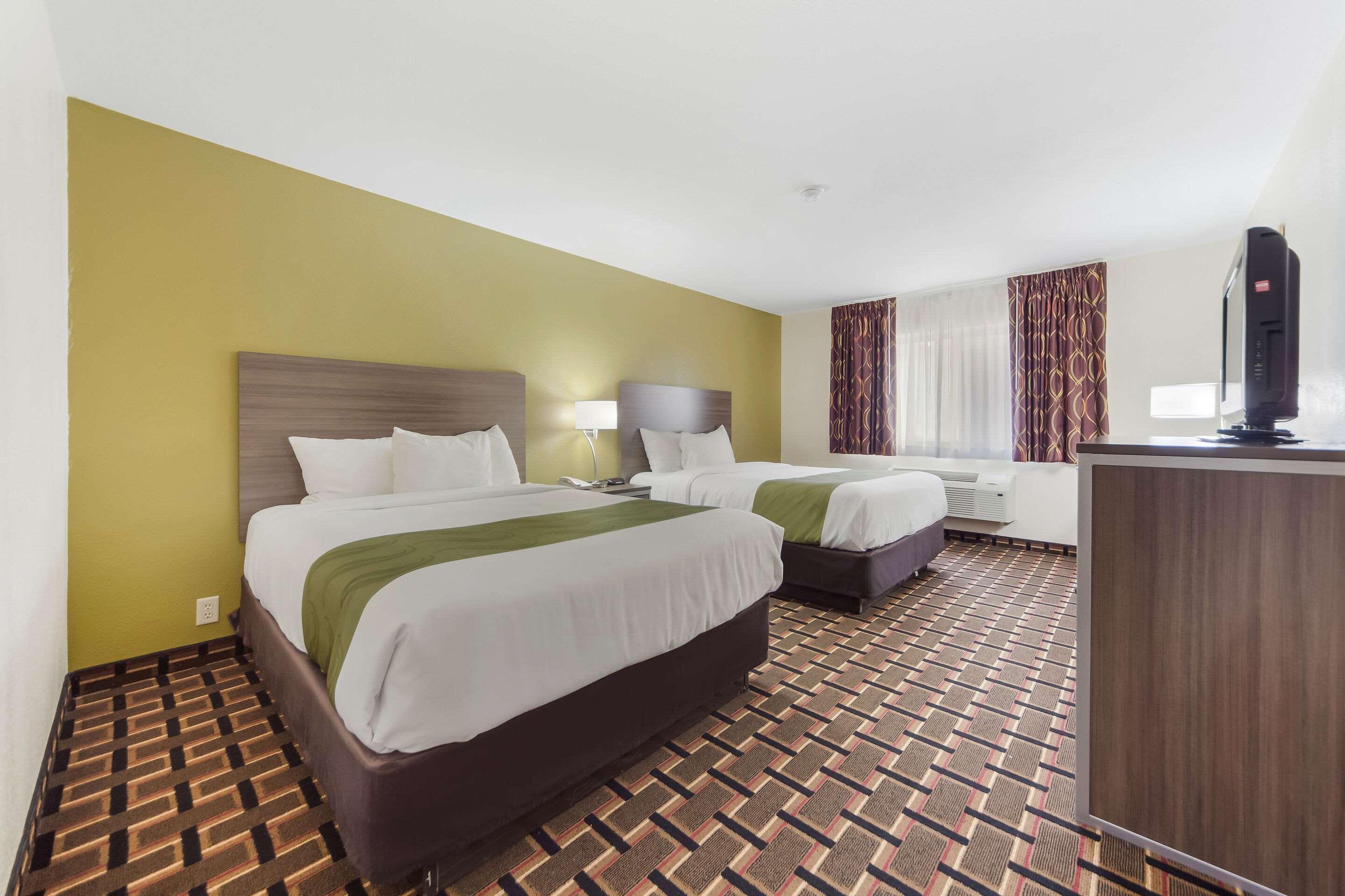 Quality Inn Lincoln Cornhusker Екстер'єр фото