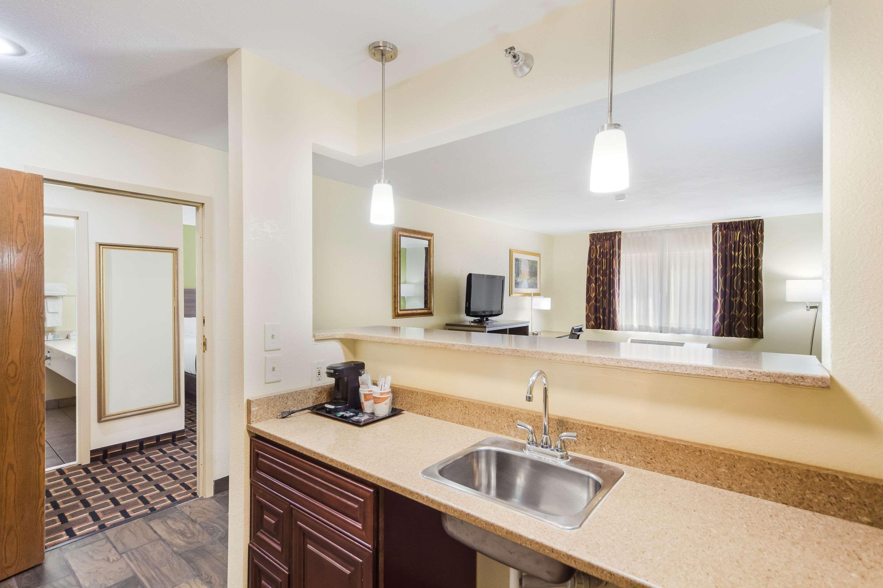 Quality Inn Lincoln Cornhusker Екстер'єр фото